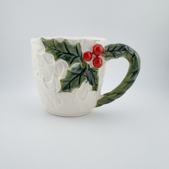 Set of 2 Vintage Lefton White Holly Berry 1970s Christmas Mugs #6066 - Picture 7 of 12